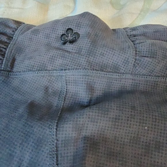 2/$25 Tuff Athletics Capris leggings - Picture 5 of 7